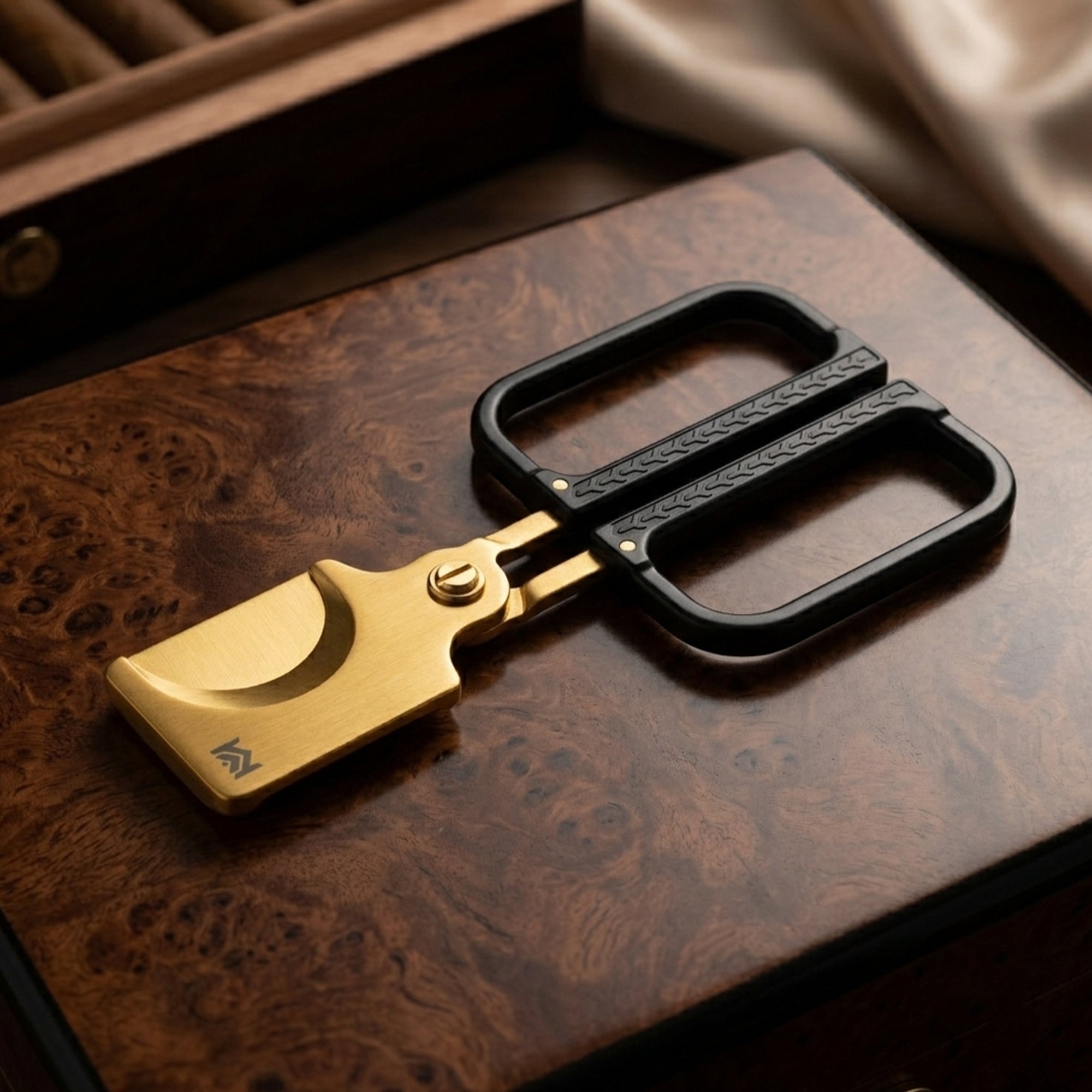 Black 4-Piece Accessory Bundle
